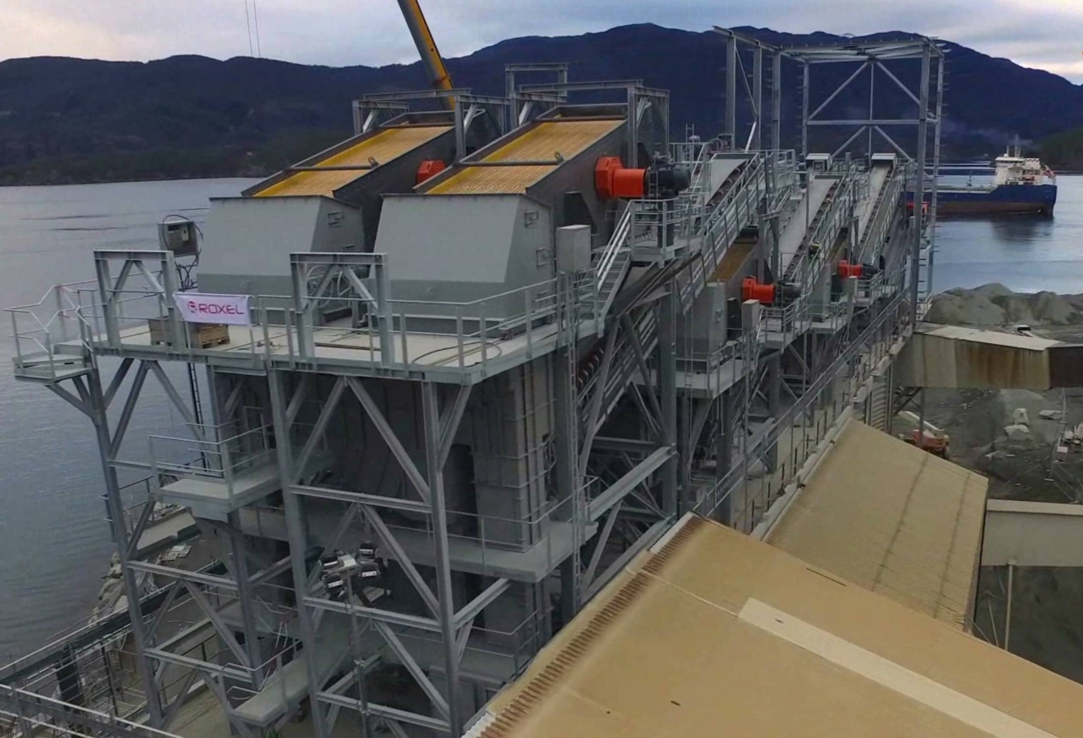 Elliptical vibrating screen - Installation in Norway
