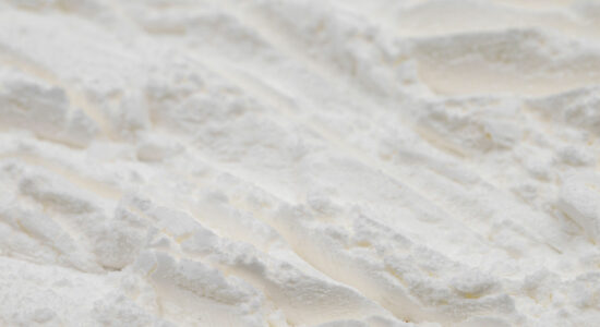 Cellulose ether in its powder form is usually a fine, white to off-white powder. The particle size varies depending on the type and manufacturing process, but it tends to have a fine consistency, similar to flour or powdered sugar.